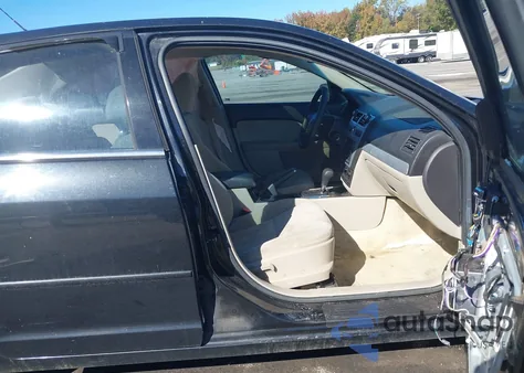 2009 Mercury Milan I4 из США, поврежденный, VIN 3MEHM07Z09R626946